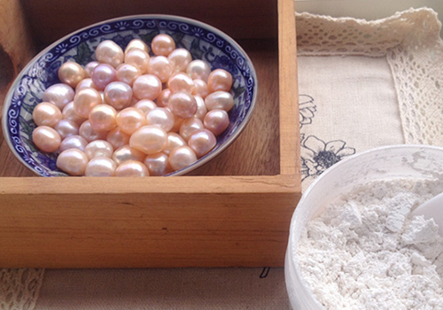 珍珠粉去黑头面膜的做法,美白滋润消炎抗皱 珍珠粉 面膜 第1张 珍珠粉去黑头面膜的做法,美白滋润消炎抗皱 珍珠粉 面膜 第1张