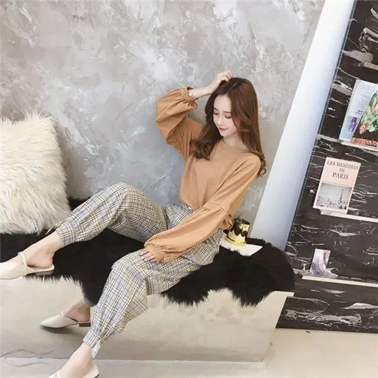 出现颈纹怎么办，用这四个诀窍击退，重塑美丽天鹅颈 颈纹 第3张