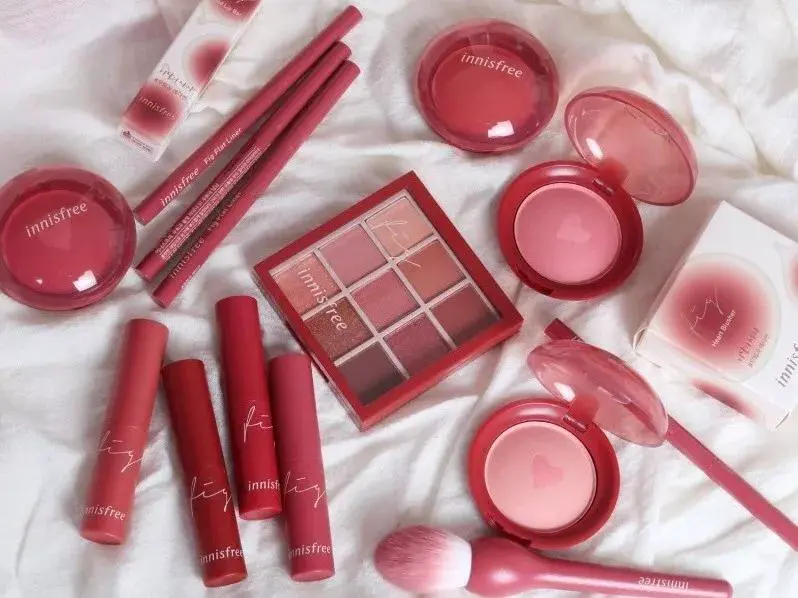 新品周报，欧美、日韩、国货美妆齐出动 评评测测 新品周报 美妆新品 玛丽黛佳 美妆 第68张