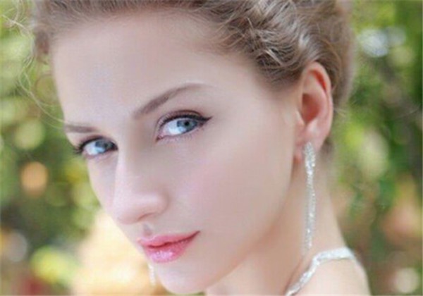 白醋洗脸的副作用 护肤 第1张