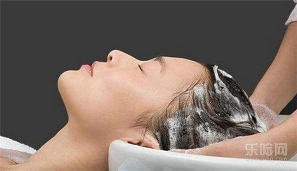 洗发水什么样的好，洗发产品琳琅满目，聪明选择洗得健康！ 护肤 第5张