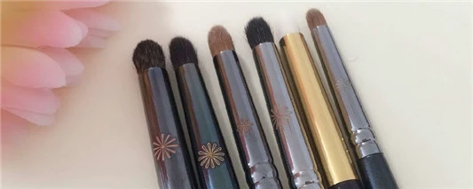 没有眼影刷能用什么来代替 眼影 能用 代替 第3张