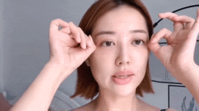 涂抹眼霜的正确方式方法,护眼的食物有哪些 护眼食物 眼霜 第16张 涂抹眼霜的正确方式方法,护眼的食物有哪些 护眼食物 眼霜 第16张