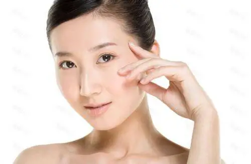 柠檬汁中含有维生素，抗氧化作用显著可帮助去除脂肪粒 柠檬汁 脂肪粒 第2张