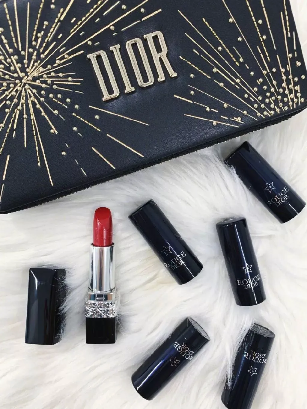 新品周报，Dior圣诞限定，买口红送包包 评评测测 新品周报 美妆新品 美容 第6张