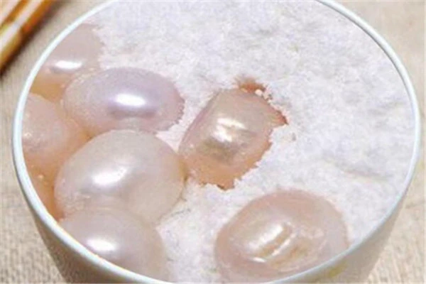 珍珠粉真的有美白的效果吗,还能够有效保护眼睛 美白 保护眼睛 第4张 珍珠粉真的有美白的效果吗,还能够有效保护眼睛 美白 保护眼睛 第4张