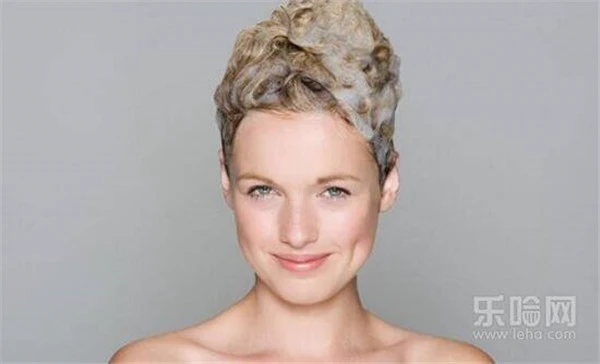 洗发水什么样的好，洗发产品琳琅满目，聪明选择洗得健康！ 护肤 第4张