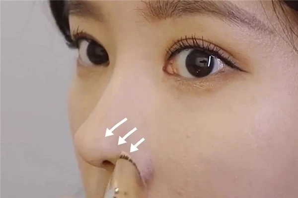 肤色不均、黑眼圈的遮瑕技巧，让底妆更贴肤的遮瑕工具 黑眼圈 遮瑕技巧 第3张