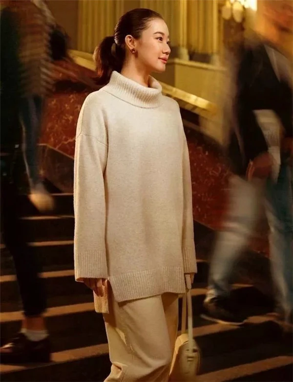 温柔开衫温柔成熟，中性百搭针织衫更显质感 温柔成熟 中性百搭针织衫 第8张