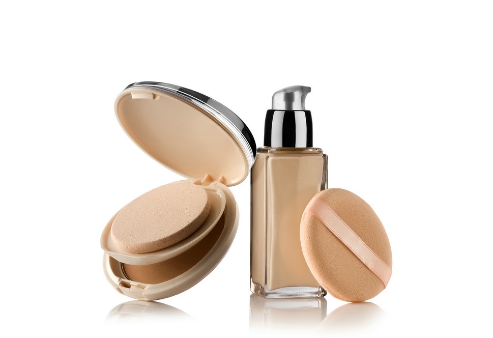 用了隔离霜还需要用粉底液吗，化妆正确顺序 隔离霜 粉底液什么牌子好 用隔离霜还需要用粉底液吗 美妆 第2张