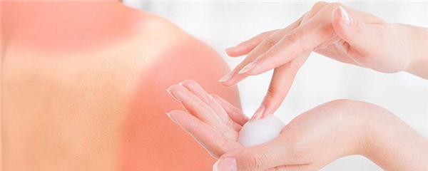 秋天需要涂防晒霜吗，秋天用什么防晒霜好 护肤 第1张