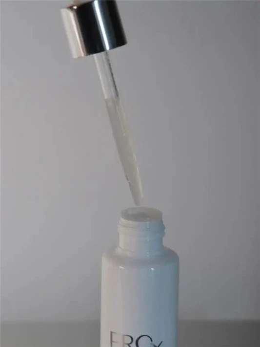 从20岁到50岁都该知道的平价美白精华，卡尼尔最便宜才50块 黑色素 第8张