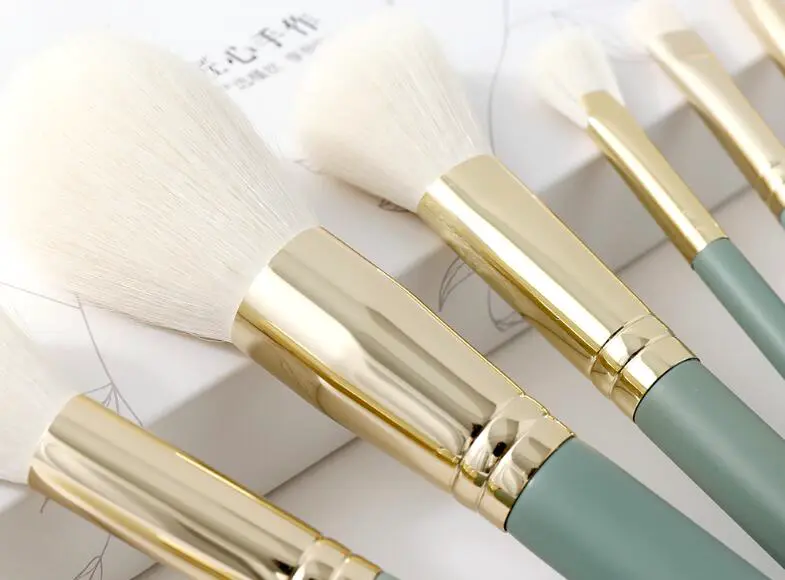 化妆刷套装什么牌子好,2018化妆刷高性价比排行榜 化妆刷 化妆刷套装 化妆刷套装什么牌子好 美妆 第4张 化妆刷套装什么牌子好,2018化妆刷高性价比排行榜 化妆刷 化妆刷套装 化妆刷套装什么牌子好 美妆 第4张