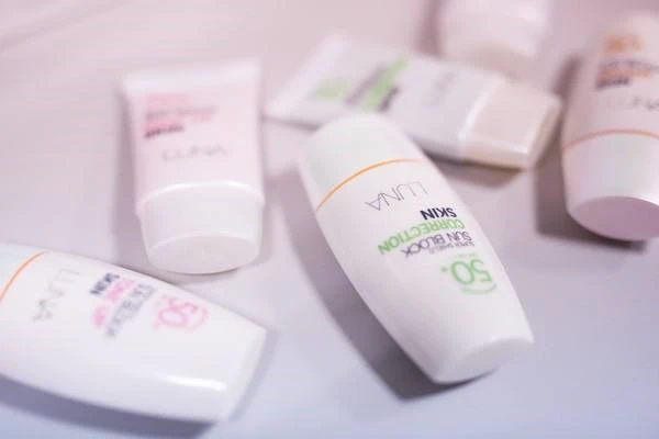 推荐几款好用的防晒霜 防晒霜 第2张