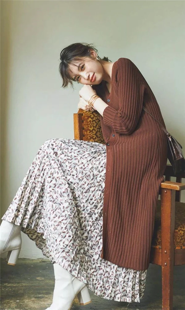 温柔开衫温柔成熟，中性百搭针织衫更显质感 温柔成熟 中性百搭针织衫 第7张