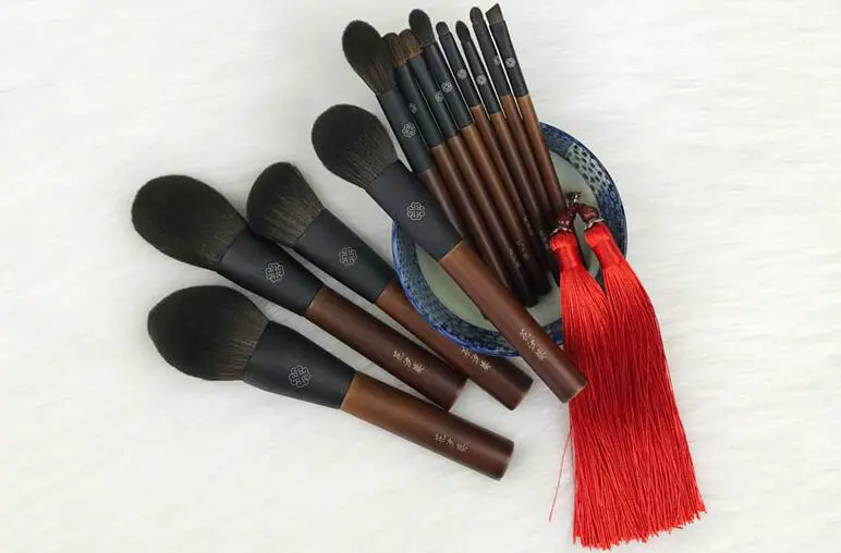 化妆刷套装什么牌子好,2018化妆刷高性价比排行榜 化妆刷 化妆刷套装 化妆刷套装什么牌子好 美妆 第2张 化妆刷套装什么牌子好,2018化妆刷高性价比排行榜 化妆刷 化妆刷套装 化妆刷套装什么牌子好 美妆 第2张