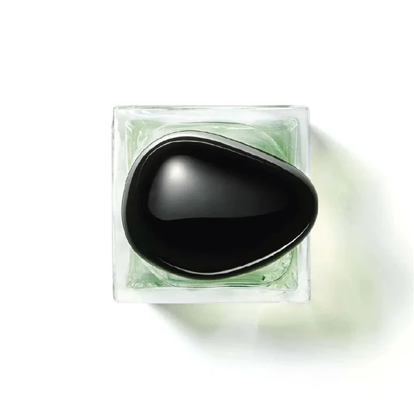 阿玛尼Armani Privé线的Cyprès Pantelleria新香水 阿玛尼 香水 第4张