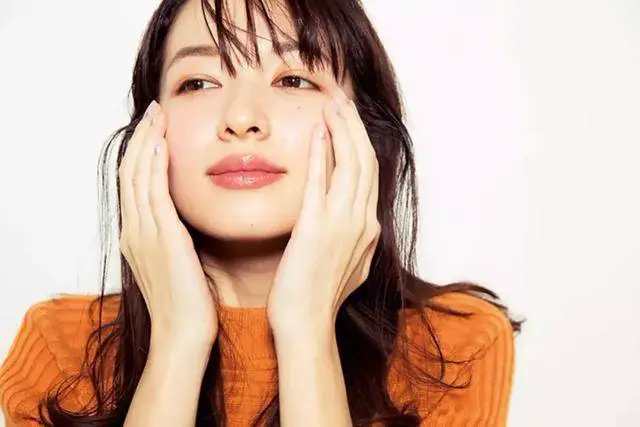 kiko防晒粉饼让补妆防晒轻松搞定 kiko 粉饼 第17张