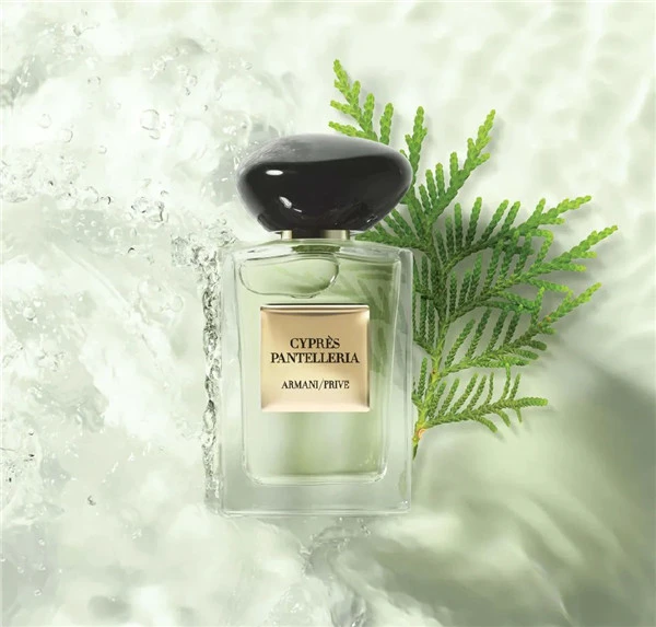 阿玛尼Armani Privé线的Cyprès Pantelleria新香水 阿玛尼 香水 第3张