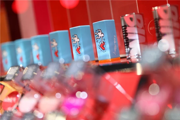 迎接潮流红利，卞卡打造最街头彩妆潮牌 彩妆 卞卡彩妆 卞卡化妆品怎么样 美妆 第3张