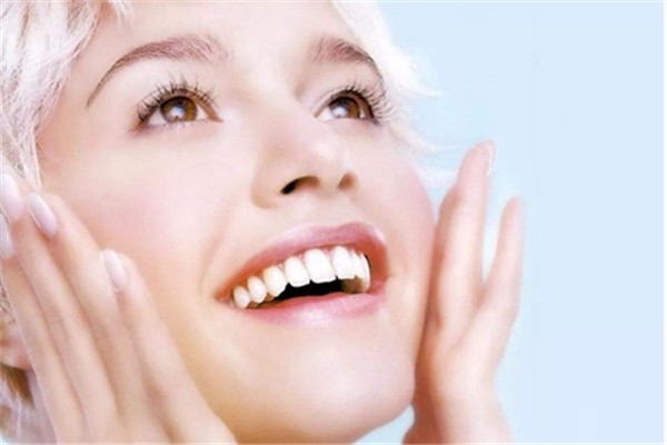 肌肤美白的四种方法，百香果泡水喝快速排出废物 肌肤 美白 第1张