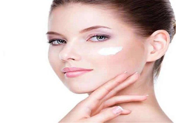 天生皮肤黑怎么全身变白 护肤 第6张