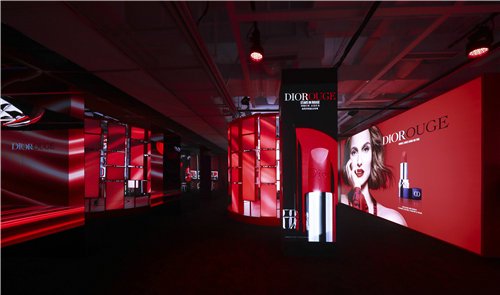 传奇红唇，要你好看，DIOR迪奥烈艳蓝金唇膏派对，天猫超级品牌日 DIOR迪奥 烈艳蓝金唇膏 天猫超级品牌日 美妆 第1张