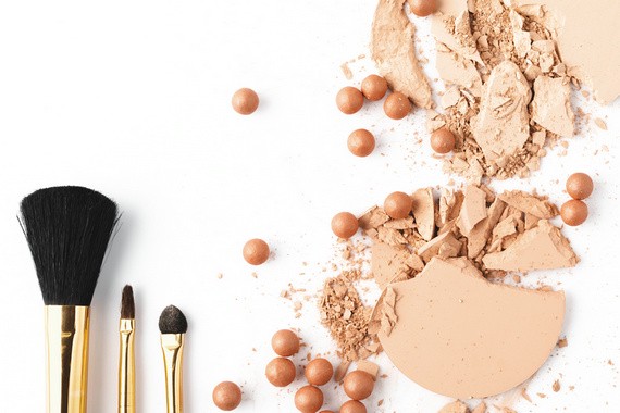 涂粉底前需要先擦什么护肤品，上妆正确步骤 粉底 涂粉底 涂粉底前需要先擦什么护肤品 美妆 第1张