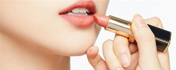 经常吃口红有什么危害，口红有毒吗 护肤 第1张