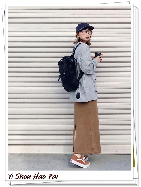 浅米色帆布背包经典休闲轻熟女人，时髦米色外套吸引目光 帆布背包 时髦 第14张