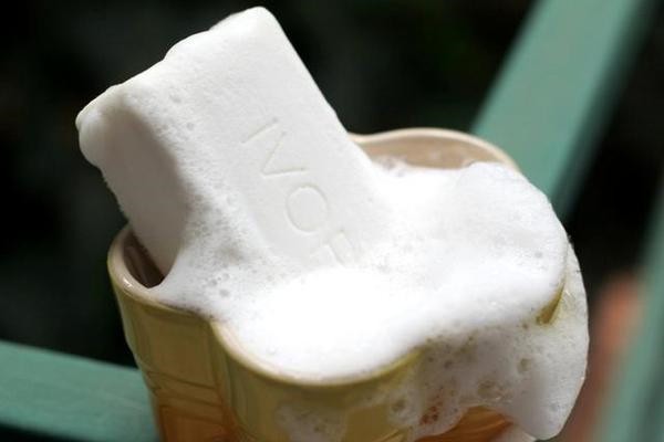 除螨皂是不是太刺激能和洗面奶一起用吗，可以常用吗 皮肤 第1张