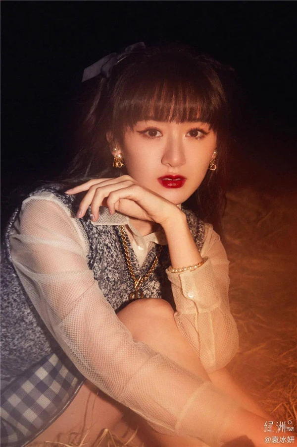 浆果色妆容精致又高级，豆沙色口红清冷淡雅 浆果色 豆沙色 第34张