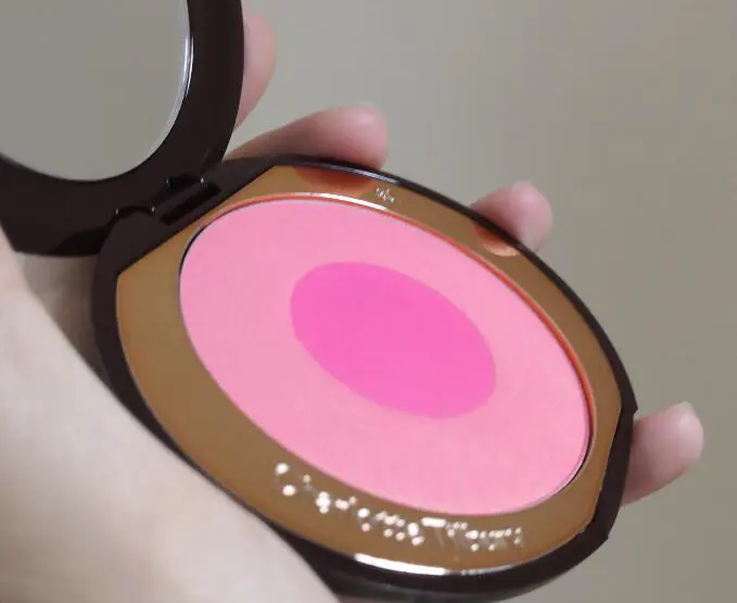 腮红什么牌子好，这些美妆单品品牌好货都在这里 腮红 腮红排行榜 腮红什么牌子好 美妆 第10张