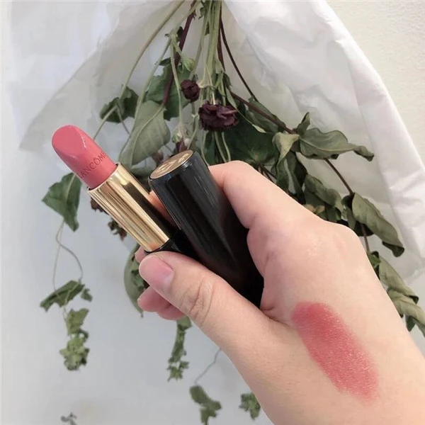 金高银同款「玫瑰奶茶」唇膏推荐，BOBBI，BROWN上唇超温柔 玫瑰奶茶 唇膏 第5张
