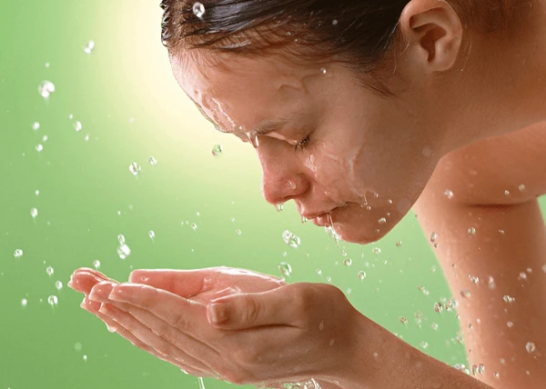 控油小技巧,告别油光满面 护肤 第4张 控油小技巧,告别油光满面 护肤 第4张