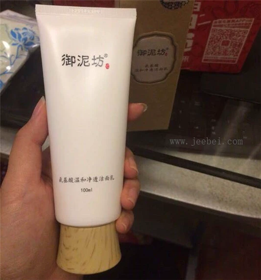 御泥坊氨基酸洗面奶怎么样,御泥坊氨基酸洗面奶使用评测 洗面奶 御泥坊 第2张 御泥坊氨基酸洗面奶怎么样,御泥坊氨基酸洗面奶使用评测 洗面奶 御泥坊 第2张