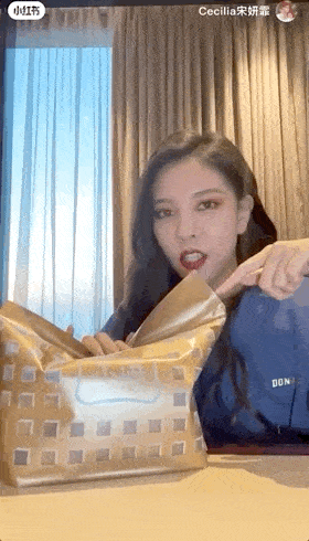 填补修饰发际线空缺小技巧，如何制造视觉高颅顶 发际线 高颅顶 第2张