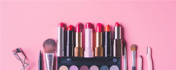 口红不卸有危害吗，口红应该怎么卸妆 护肤 第1张