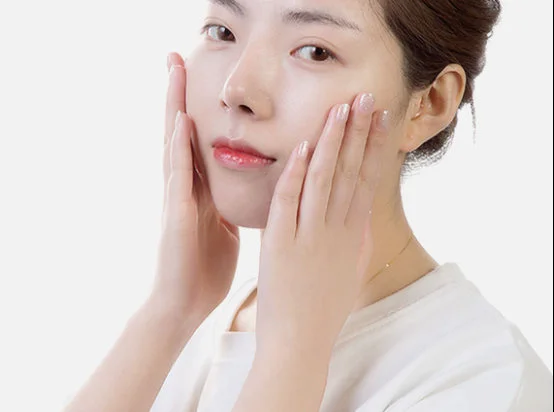 阿芙荷荷巴油可以用来卸妆吗 卸妆 阿芙荷荷巴油 美妆 第2张