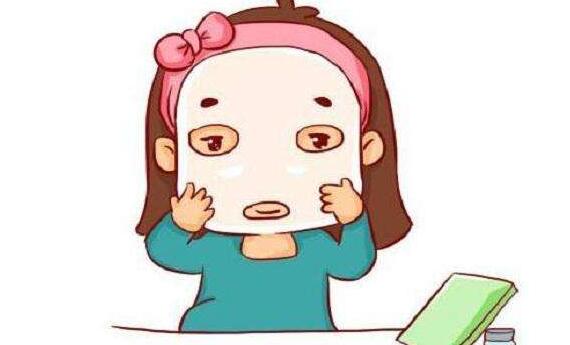 脸部出油起皮都是缺水吗，盘点皮肤补水护肤小妙招 补水 皮肤补水 盘点皮肤补水护肤小妙招 美容 第1张