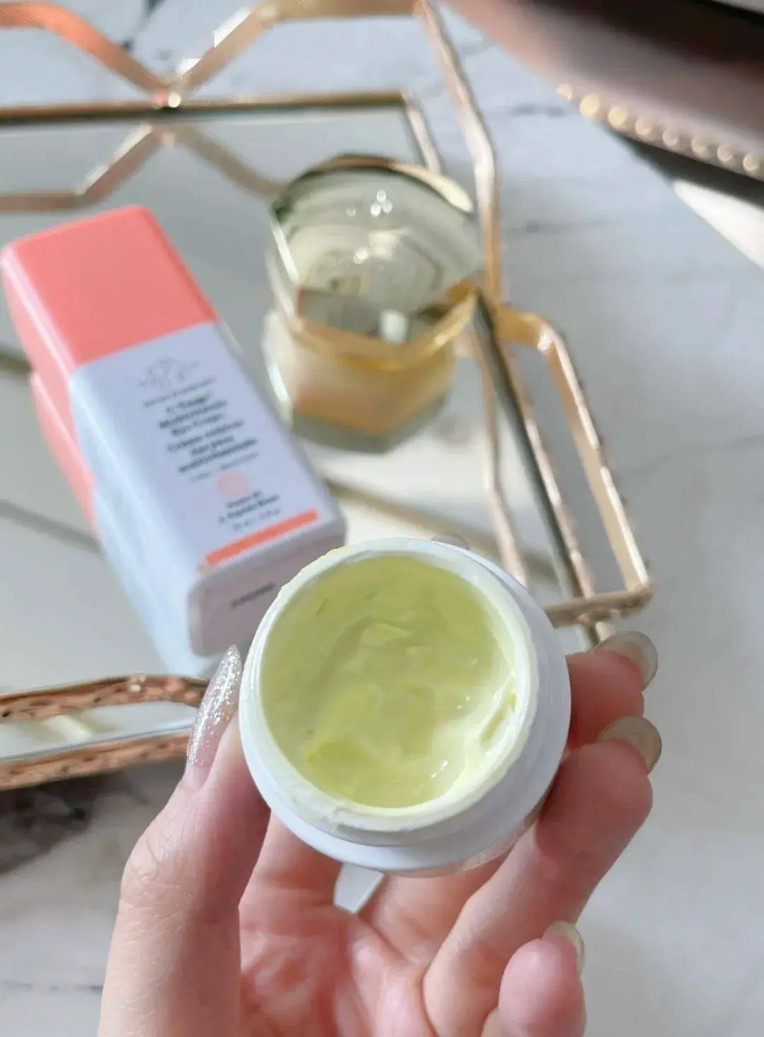 娇兰眼霜修复皮肤，让眼部肌肤告别衰老 娇兰 眼霜 第17张