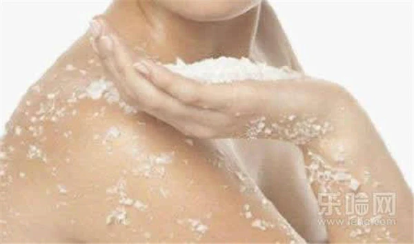 磨砂膏能去鸡皮肤吗 护肤 第5张