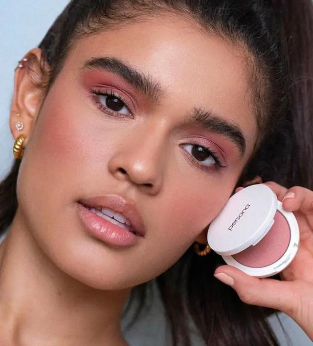 评评测测新品日报，5件绝美玫瑰色系彩妆新品发布，美到犯规 评评测测 玫瑰色系彩妆 美妆 第3张