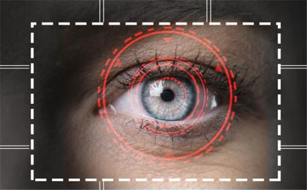 孕期能割双眼皮吗，割双眼皮的手术安全吗 孕期 双眼皮 第2张