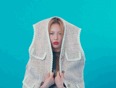 冷感色调眼影搭配金色亮片尽显古灵精怪 眼影 金色亮片 第6张 冷感色调眼影搭配金色亮片尽显古灵精怪 眼影 金色亮片 第6张