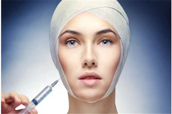 打瘦脸针的危害:萎缩咬肌、长期注射损伤神经 瘦脸针 危害 第2张 打瘦脸针的危害:萎缩咬肌、长期注射损伤神经 瘦脸针 危害 第2张