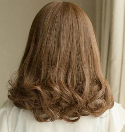 9款大脸颧骨高适合发型有哪些 发型 颧骨高 美妆 第3张