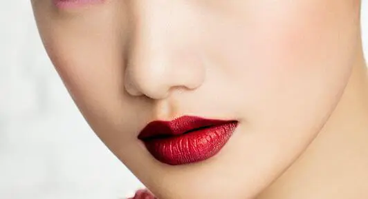 怎么涂唇釉，简单不出界正确涂唇釉方法 唇釉 唇釉正确涂抹方法 美妆 第3张