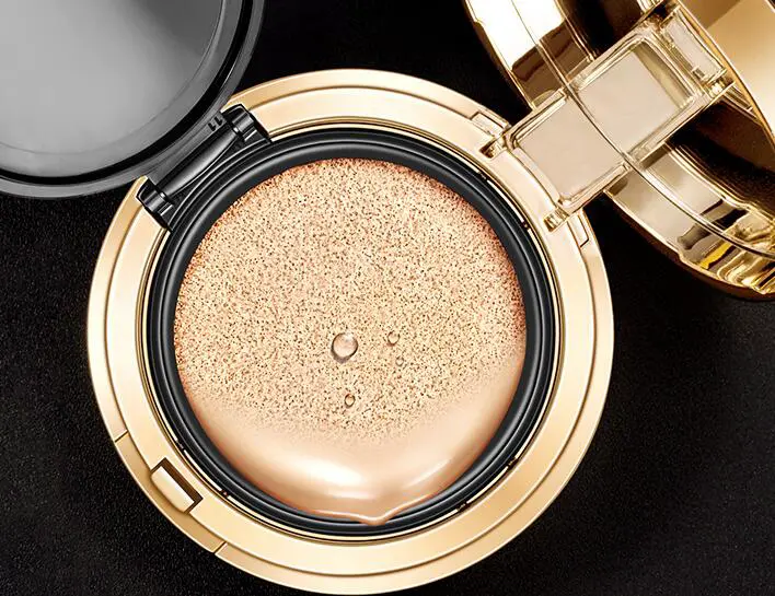 补妆怎么直接擦气垫，秋冬季脱粉掉粉补妆方法 气垫 使用气垫补妆 使用气垫补妆步骤方法图片 美妆 第2张