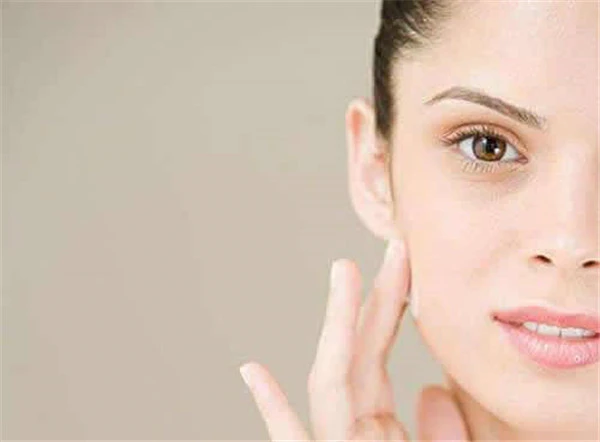 睡眠面膜前要用水和乳液吗 护肤 第2张